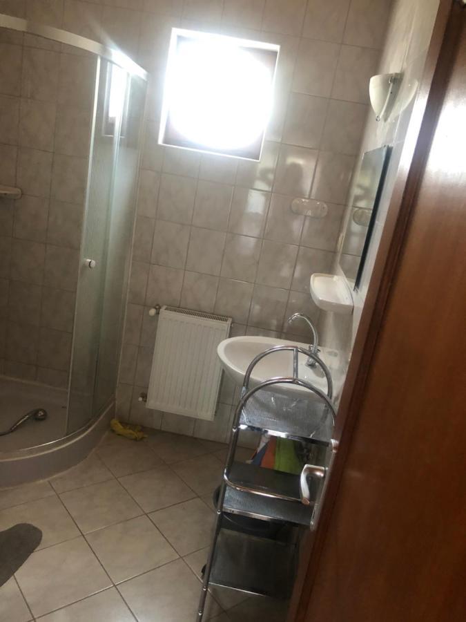 Zalakarosi Egerfa Nyaralohaz Foeldszinti Es Emeleti Apartman Εξωτερικό φωτογραφία