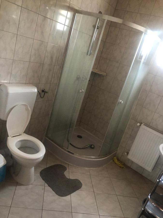 Zalakarosi Egerfa Nyaralohaz Foeldszinti Es Emeleti Apartman Εξωτερικό φωτογραφία